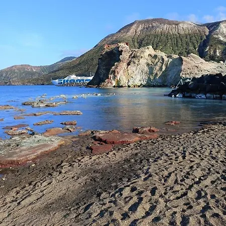 Fumarola Con Piscina Gratuita Dall'11 Luglio Al 31 Agosto